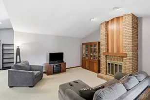 5248 S Eaglesnest Dr, Green Township, OH 45248 - Photo 9