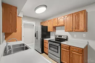 9901 Regatta Dr, Colerain Township, OH 45252 - Photo 9
