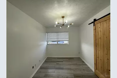 5598 Glenway Avenue, Cincinnati, OH 45238 - Photo 9