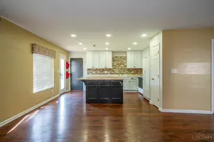 4175 King Bird Ln, Miamisburg, OH 45342 - Photo 9