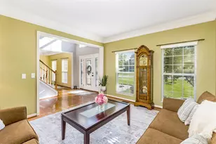 7367 Sussex Dr, West Chester, OH 45069 - Photo 9