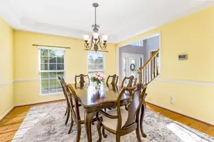 7367 Sussex Dr, West Chester, OH 45069 - Photo 11
