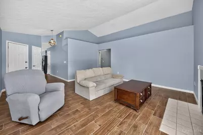 7724 Hillsdowne Circle, Maineville, OH 45039 - Photo 7