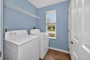 7724 Hillsdowne Cir, Hamilton Township, OH 45039 - Photo 25
