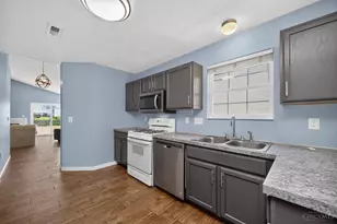 7724 Hillsdowne Cir, Hamilton Township, OH 45039 - Photo 17