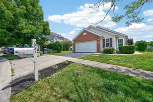 7724 Hillsdowne Cir, Hamilton Township, OH 45039 - Photo 3