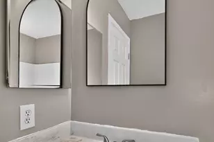 7724 Hillsdowne Cir, Hamilton Township, OH 45039 - Photo 43
