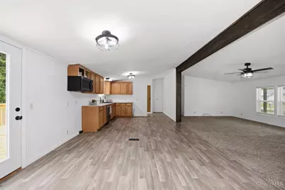 126 Dell Acres Drive, Pleasant Township, OH 45121 - Photo 11