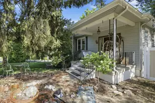 171 Bonham Rd, Wyoming, OH 45215 - Photo 3