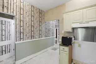 171 Bonham Rd, Wyoming, OH 45215 - Photo 11