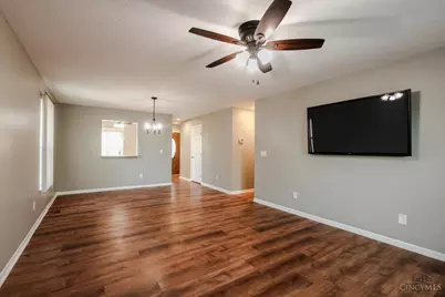 942 Pheasant Run Drive, Trenton, OH 45067 - Photo 5