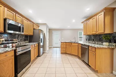 220 Auburn Meadows Court, Carlisle, OH 45005 - Photo 17