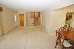 5452 Green Acres Ct, Green Township, OH 45248 - Photo 5