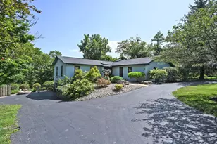 3057 Saddleback Dr, Anderson Township, OH 45244 - Photo 5