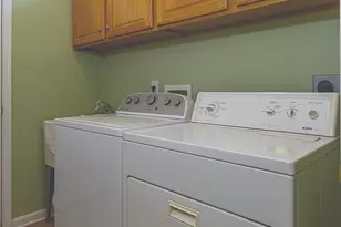 8199 Jeanne's Creek Ln, West Chester, OH 45069 - Photo 23