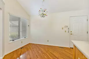 135 Wayside Cir, Hamilton, OH 45013 - Photo 11