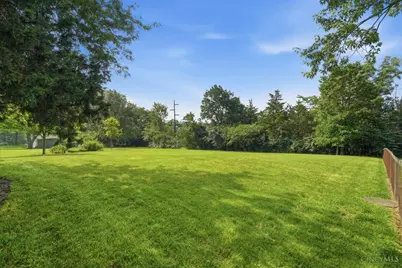 1802 Lord Fitzwalter Drive, Miamisburg, OH 45342 - Photo 31