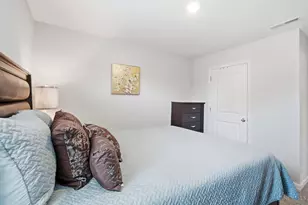 4989 Lakeview Dr, Hamilton Township, OH 45152 - Photo 21