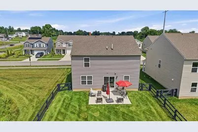 4989 Lakeview Drive, Hamilton Township, OH 45152 - Photo 27