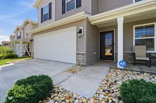 4989 Lakeview Dr, Hamilton Township, OH 45152 - Photo 7