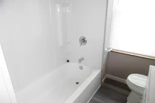 1635 W North Bend Rd, Cincinnati, OH 45224 - Photo 17