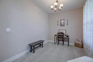 318 Brampton Pl, Trenton, OH 45067 - Photo 5