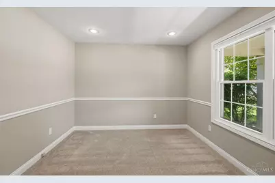 7661 Huntsman Lane, West Chester, OH 45069 - Photo 15