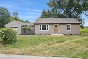 102 Chapel Rd, Amelia, OH 45102 - Photo 1