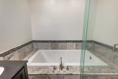 415 Hyde Park Drive, Hamilton, OH 45013 - Photo 29