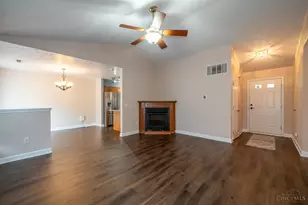 1413 Farrington Dr, Kettering, OH 45420 - Photo 7