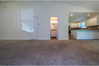 92 Locust Drive, Springboro, OH 45066 - Photo 5