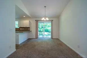 92 Locust Dr, Springboro, OH 45066 - Photo 3