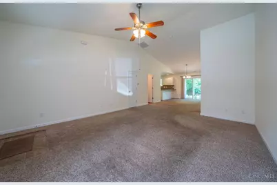 92 Locust Drive, Springboro, OH 45066 - Photo 9