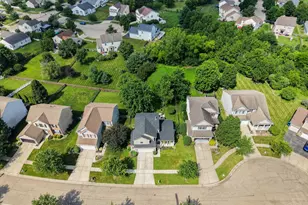 7527 Harmill Ct, Hamilton Township, OH 45039 - Photo 5