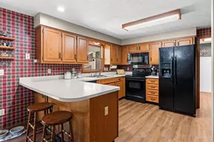 561 Steelle Rd, Green Township, OH 45177 - Photo 15