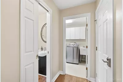 6351 S Devonshire Drive, Miami Township, OH 45140 - Photo 23