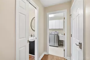 6351 S Devonshire Dr, Miami Township, OH 45140 - Photo 23