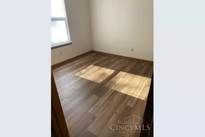 8419 Carrol Avenue, Cincinnati, OH 45231 - Photo 11