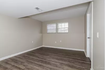 8724 Meadow Drive, Deerfield Township, OH 45040 - Photo 7