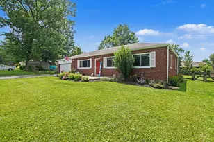 8597 Prilla Ln, Anderson Township, OH 45255 - Photo 3