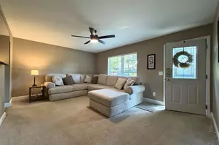 195 Teakwood Ln, Springboro, OH 45066 - Photo 7