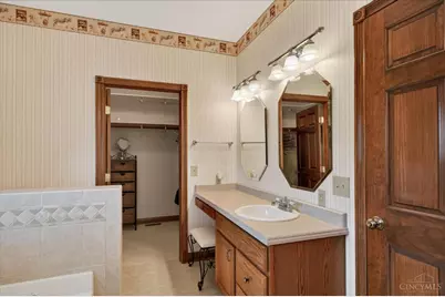6977 Prouty Drive, Liberty Twp, OH 45133 - Photo 27