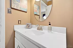 680 Silverhedge Dr, Springfield Township, OH 45231 - Photo 41