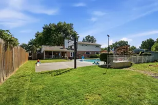 680 Silverhedge Dr, Springfield Township, OH 45231 - Photo 65