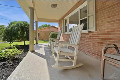 680 Silverhedge Drive, Springfield Township, OH 45231 - Photo 5