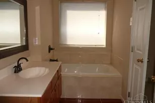 5131 Franklin Park Dr, Mason, OH 45040 - Photo 9