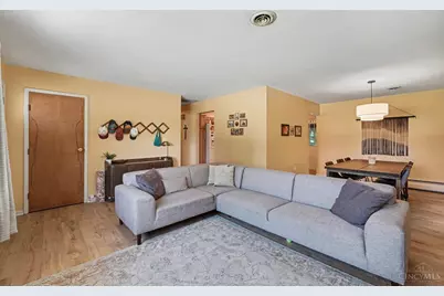 6417 Mapleton Avenue, Delhi Township, OH 45233 - Photo 7