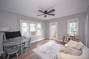 4423 Erie Ave, Cincinnati, OH 45227 - Photo 9