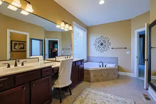 8232 Ascot Glen Ct, Liberty Township, OH 45044 - Photo 25