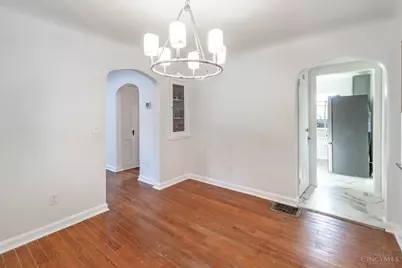 6330 Elbrook Avenue, Golf Manor, OH 45237 - Photo 5